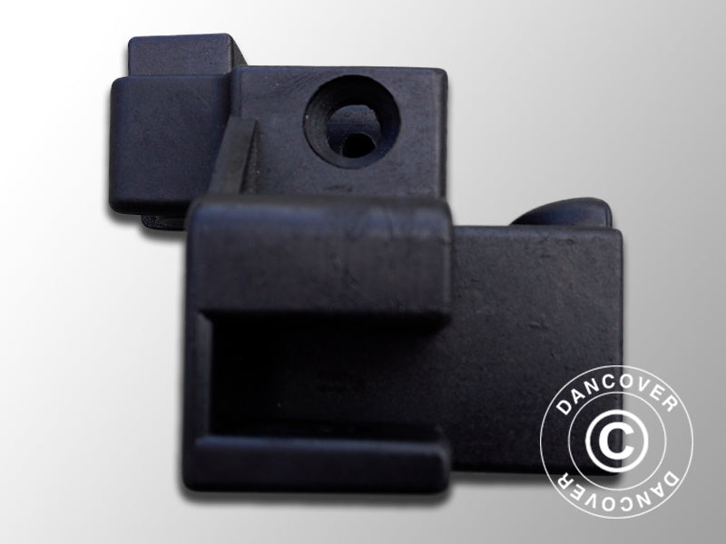 Fitting for corner leg